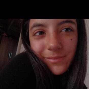 Babysitter in Salinas: Alisson