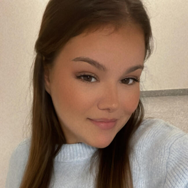 Babysitter em Viana do Castelo: Iara