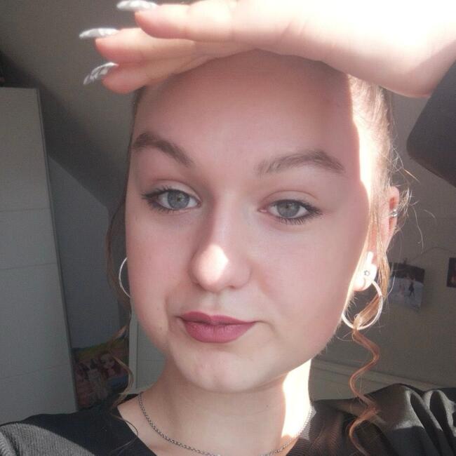 Bébiszitter Szigetszentmiklós területén: Hanna