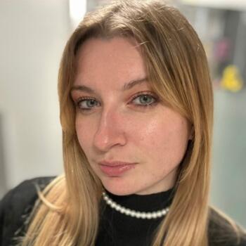 Babysitter in Cuise-la-Motte: Sally