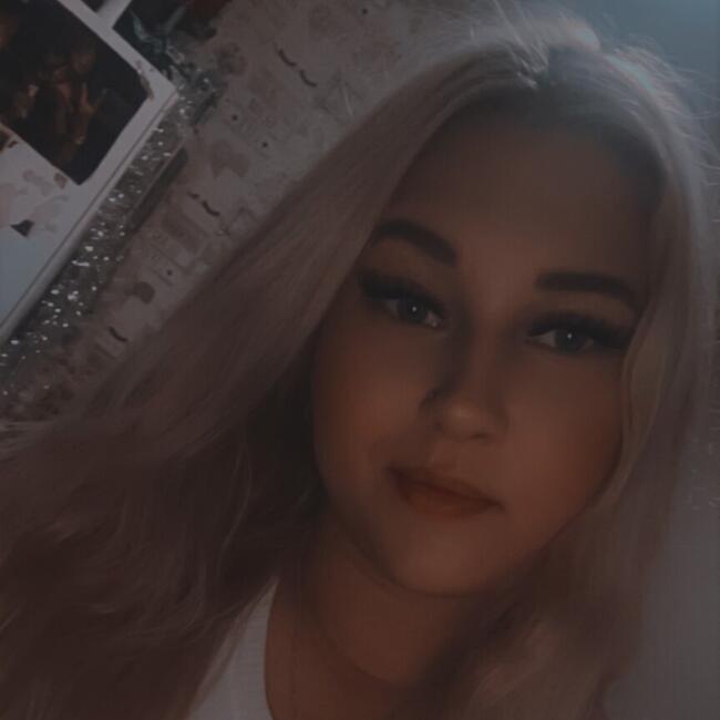 Babysitter in Pécs: Míra