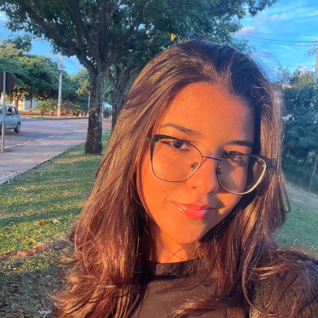 Babysitter in Lavras: Ingrid