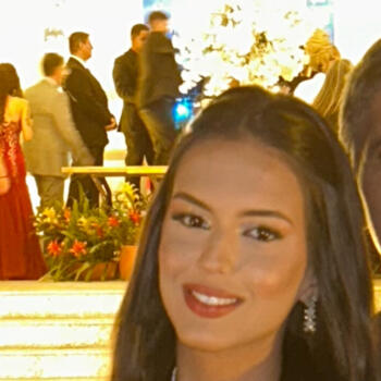 Babá em Brasília: Giovana