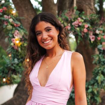 Babysitter em Cascais: Leonor