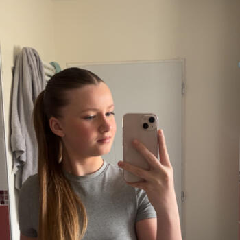 Babysitter in Sisteron: Maiwenn