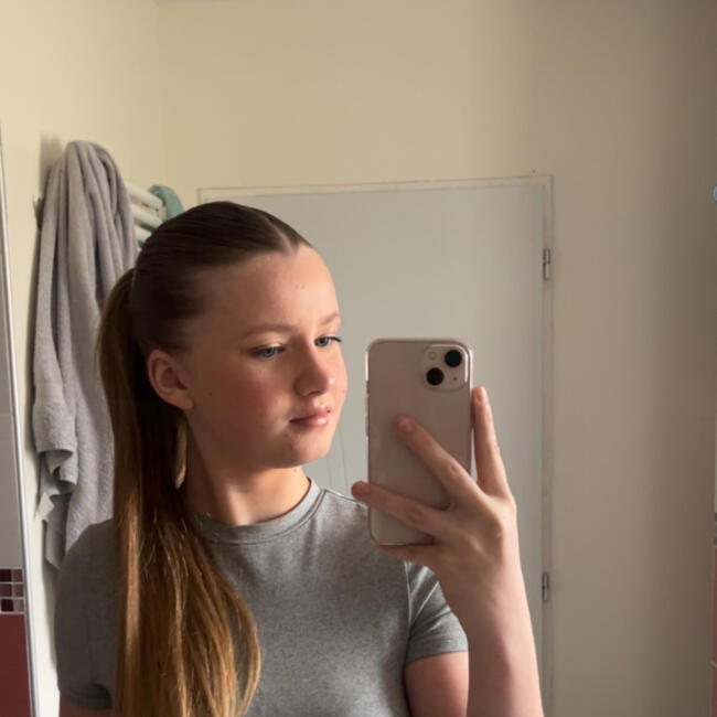 Babysitter in Sisteron: Maiwenn