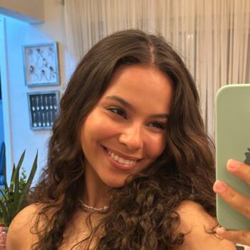 Babysitter in Campo Grande: Júlia
