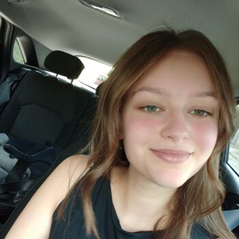 Babysitter Frameries: Eleana