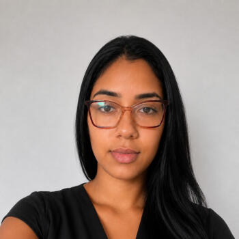 Babysitter in Recife: Raynara