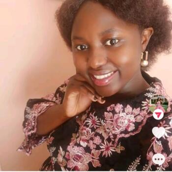 Nanny in Kasese: Gift