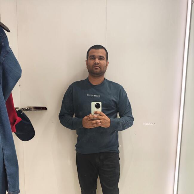 पुणे में बेबीसिटिंग की नौकरी: Ashish