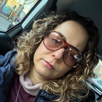 Babysitting job in Florence: babysitting job Laura