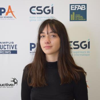 Babysitter in Reims: Jeanne