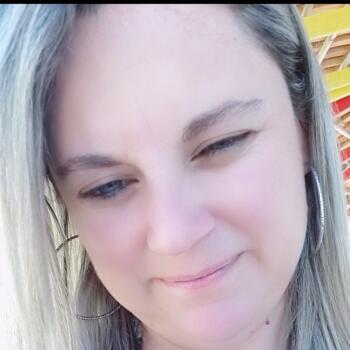 Babysitter in Erechim: Daiane