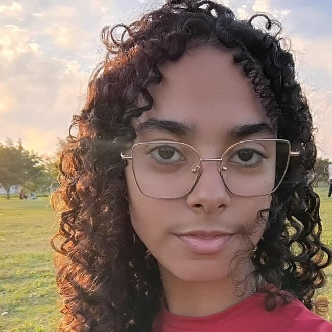 Emprego de babá em Mogi das Cruzes: Carolina