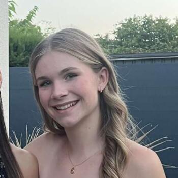 Babysitter Saint-Vit: Emma