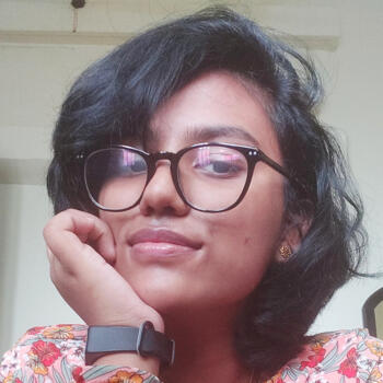 Babysitter in Hamilton: Dina