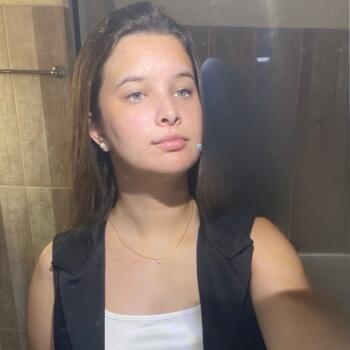 Babysitting job in Montevideo: babysitting job Lorena