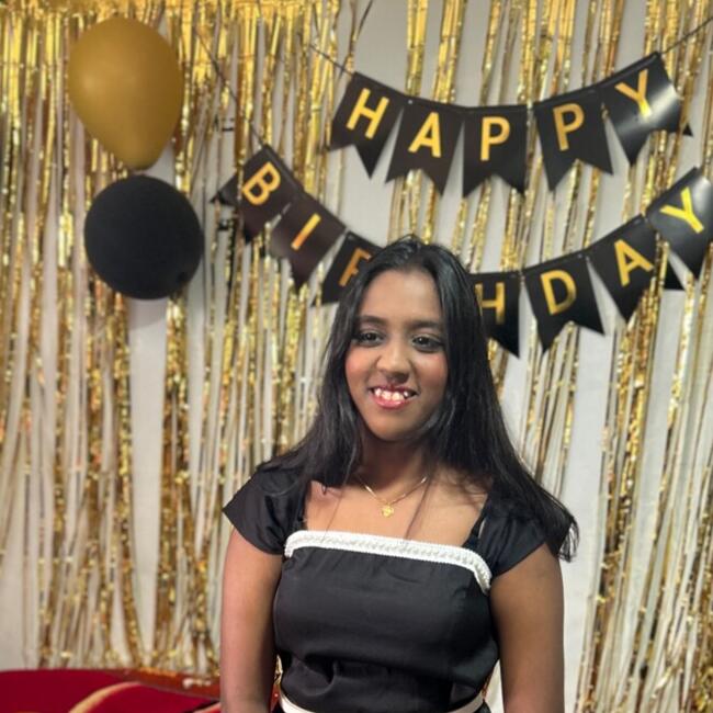 Babysitter in Singapore: Apoorva