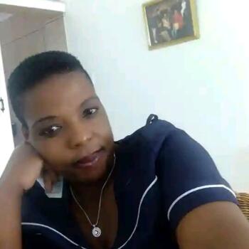 Babysitter Tembisa (Gauteng): Calisile