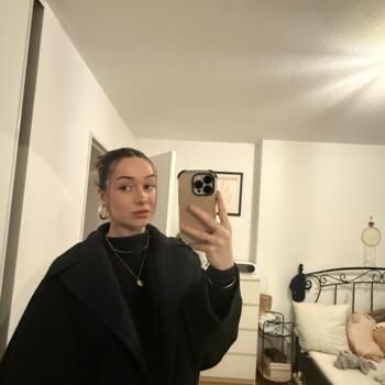 Babysitter in Lyon: Hanaé