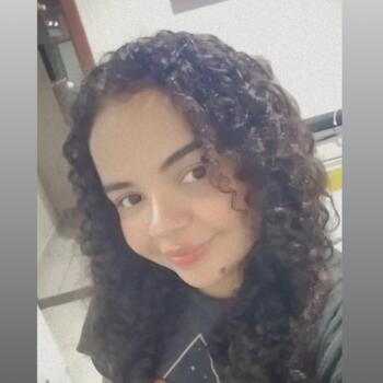 Babá em Cacoal: Thauane