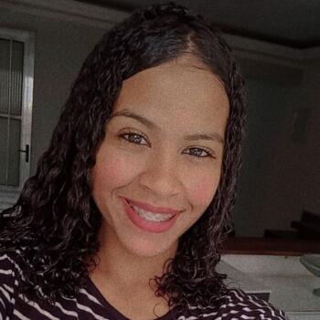Babysitter in São Paulo (São Paulo): Mariana