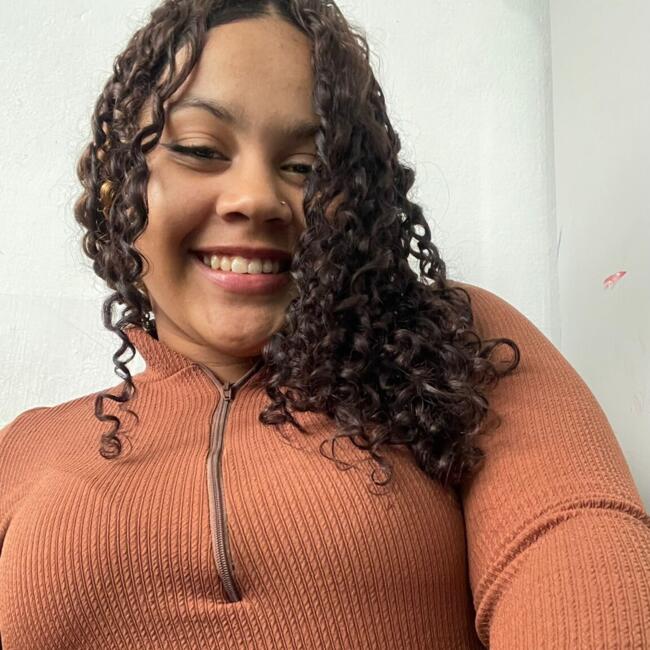 Babá em Caragua: Laryssa