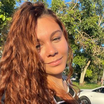 Babá em Guarujá: Larissa