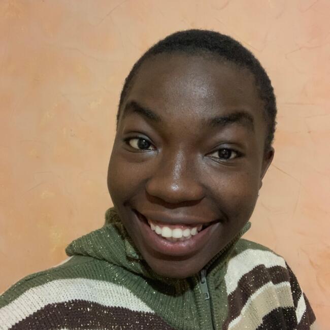 جليسة أطفال في أكادير: Aurore