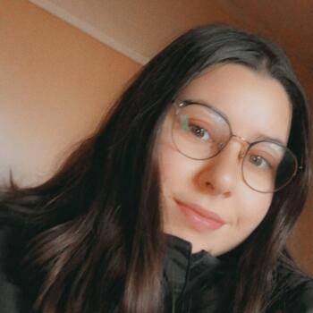 Baby-sitter in Saint-Jacques-de-la-Lande: Fanny