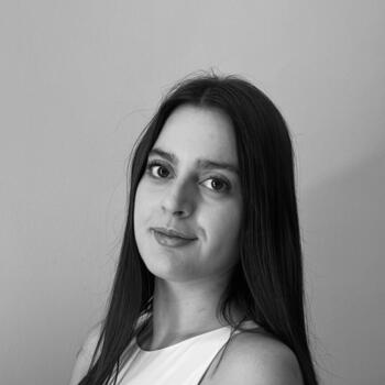 Babysitter in Rome: Valeria