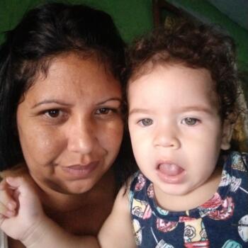 Babysitter in Rio Pequeno (São Paulo): Aline do