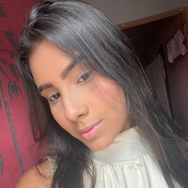 Babysitter in Fortaleza: Vitoria