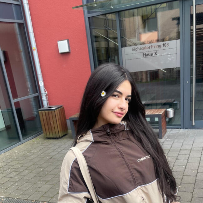 Babysitter in Giessen: Widad