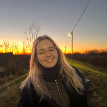 Bébiszitter Szeged területén: Barbara