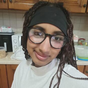 Babysitter a Pratovecchio: Mariam