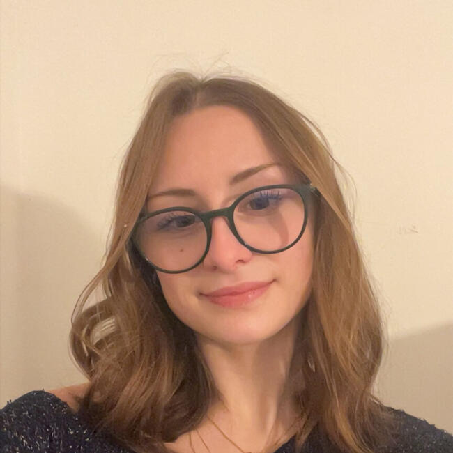 Babysitter in Sainte-Sigolène: Clémentine