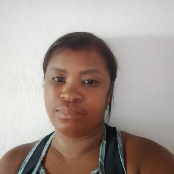 Babysitter in Campos dos Goytacazes: Erika Paulino Monteiro Ramos