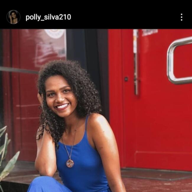 Babysitter in Várzea Grande: Polly