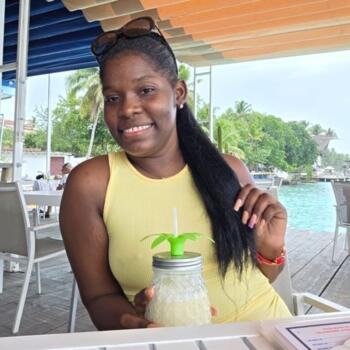 Babysitter in Puerto Plata: Emely