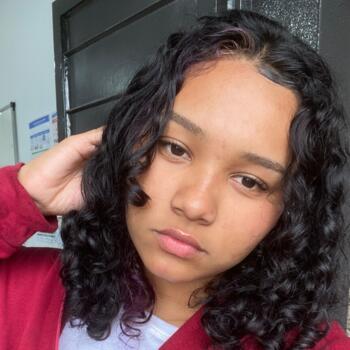 Babá em Guabiruba: Vitória correa
