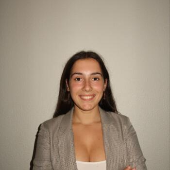 Babysitter em Coimbra: Micaela