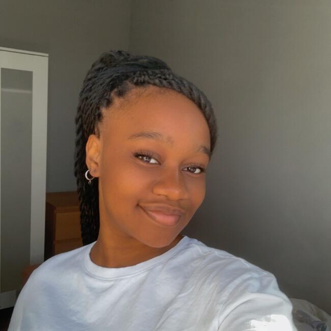 Babysitter in Warsaw: Nompilo