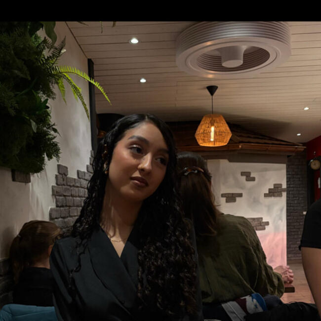 Baby-sitter in Lausanne: Nora