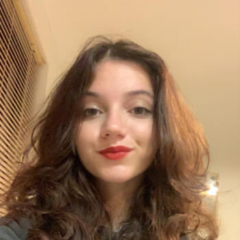 Babysitter in Angers: Clémentine