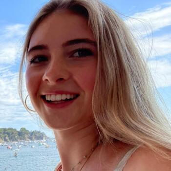 Babysitter in Herselt: Flore