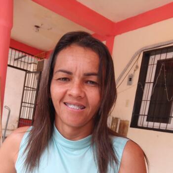 Babysitter Valencia: Yennis