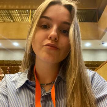 Auklė Kaunas: Indrė