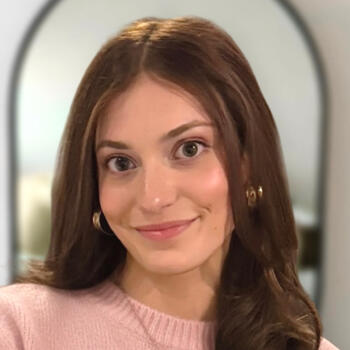 Babysitter in Vancouver: Amelie